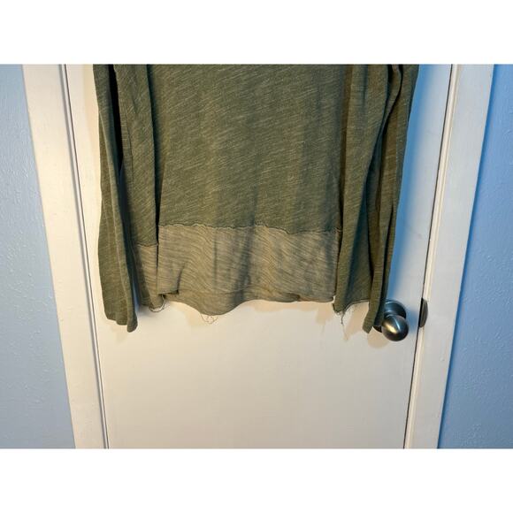 Free People FP Beach Large Green Grunge Raw Seams Boho Distressed - Picture 7 of 9